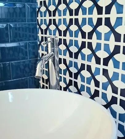 Apartment Immobiliare Turistcasa - Casa Corso Umberto 110 *